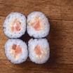 9. Spicy Laks Hosomaki (8 stk)