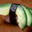 56. Avocado Nigiri (1 stk)